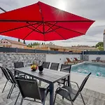 Villa Paansa *